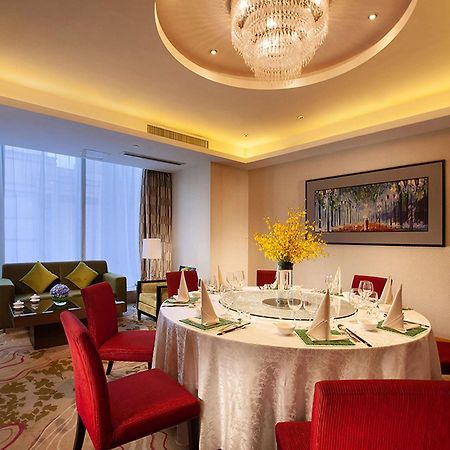 Novotel Nanjing Central Екстериор снимка