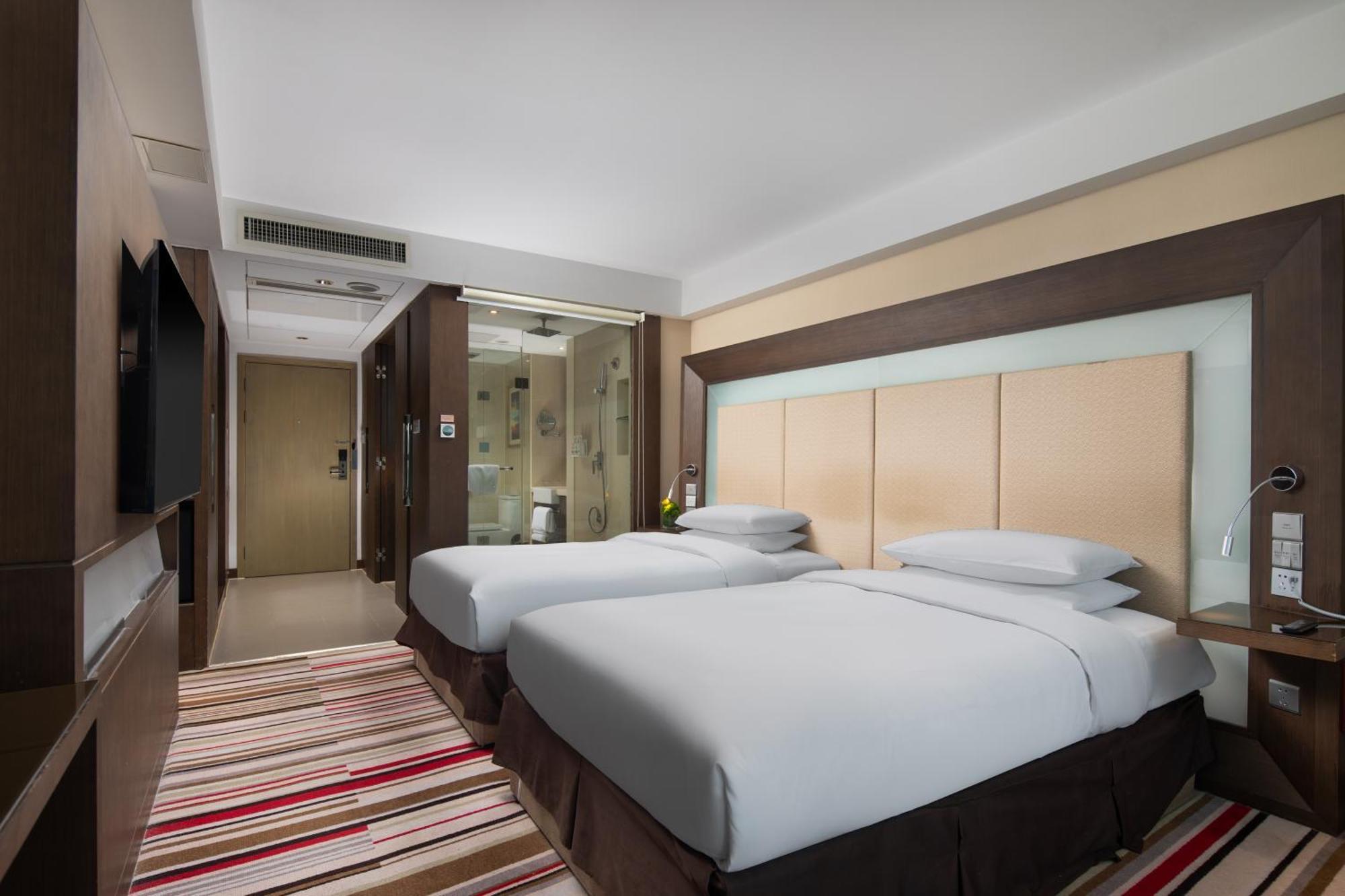 Novotel Nanjing Central Екстериор снимка