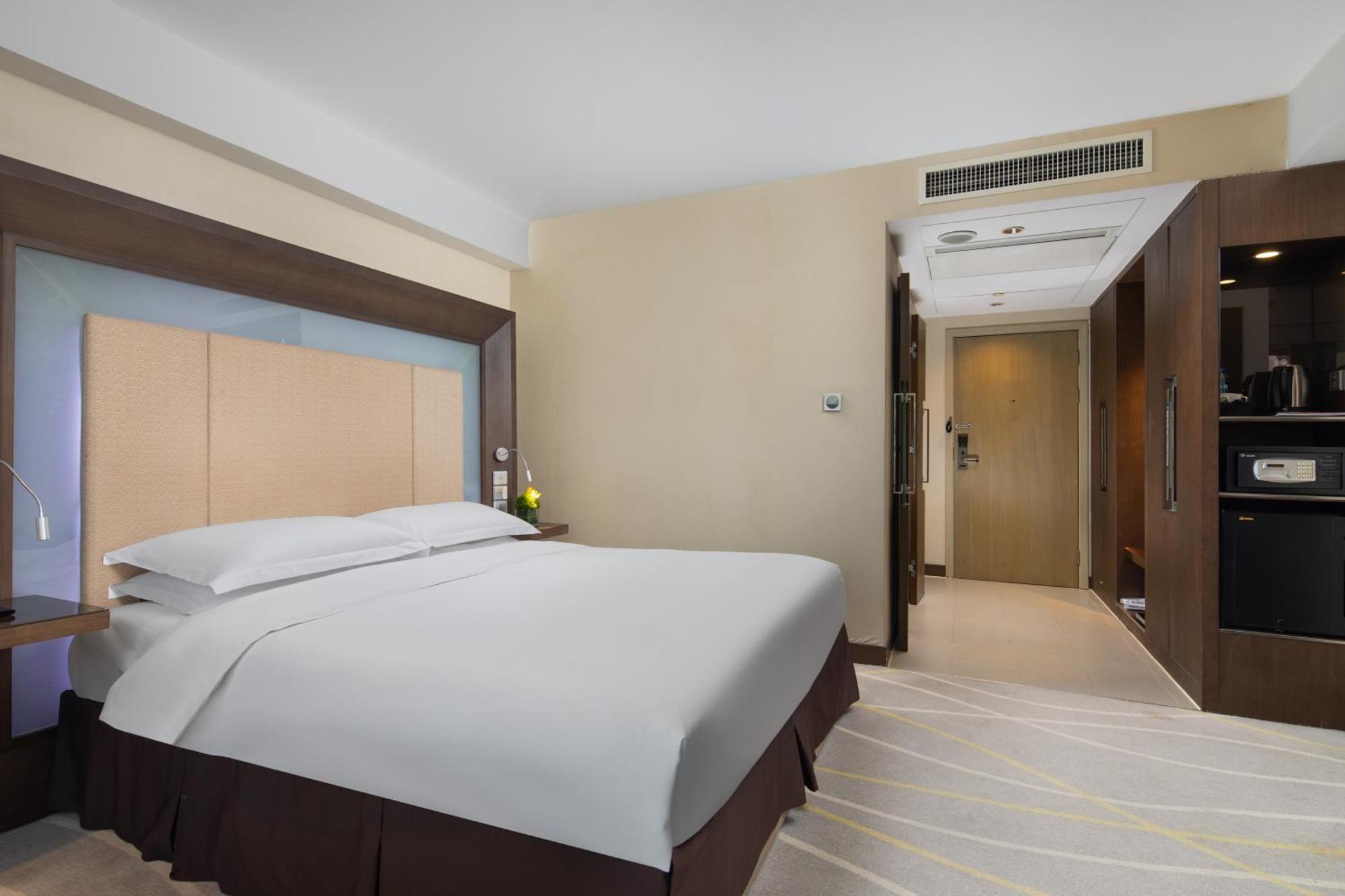 Novotel Nanjing Central Екстериор снимка