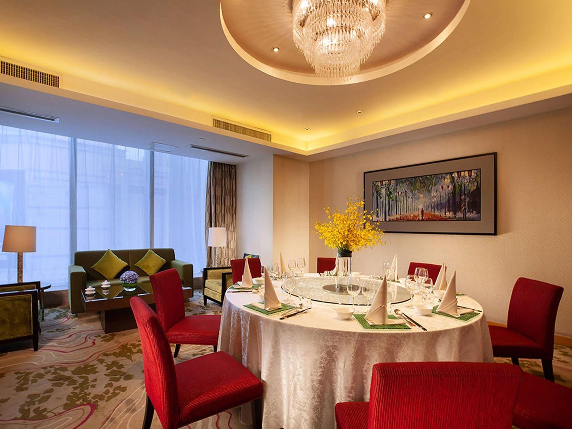Novotel Nanjing Central Екстериор снимка