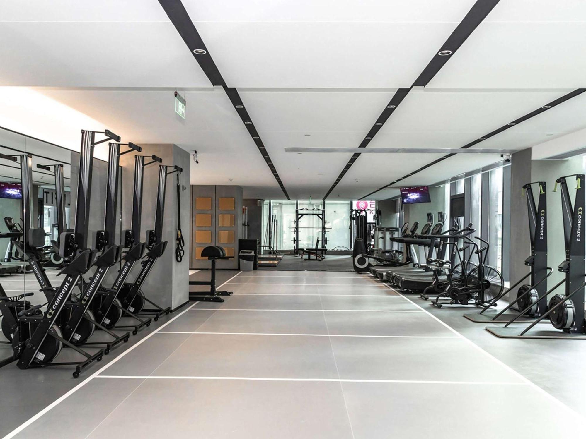 Novotel Nanjing Central Екстериор снимка