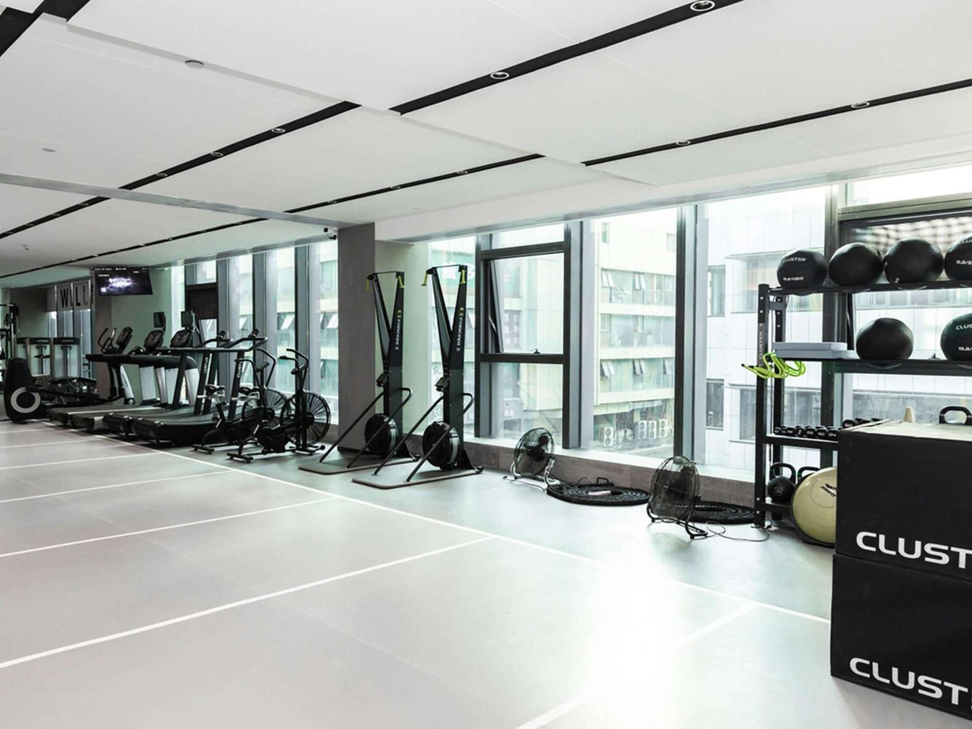 Novotel Nanjing Central Екстериор снимка