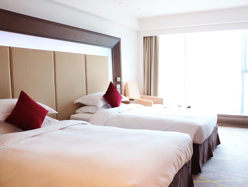 Novotel Nanjing Central Екстериор снимка